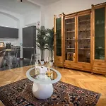 Casa Vela